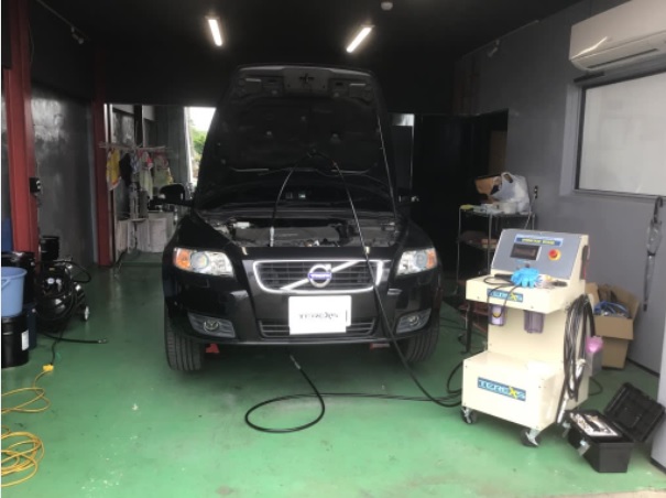 VOLVO ボルボ V50  整備 TEREXS エンジン内部洗浄 オイル交換
