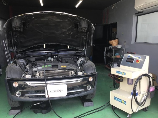 BMWMINI ミニクーパー RA16 整備 TEREXS エンジン内部洗浄 エンジンオイル交換