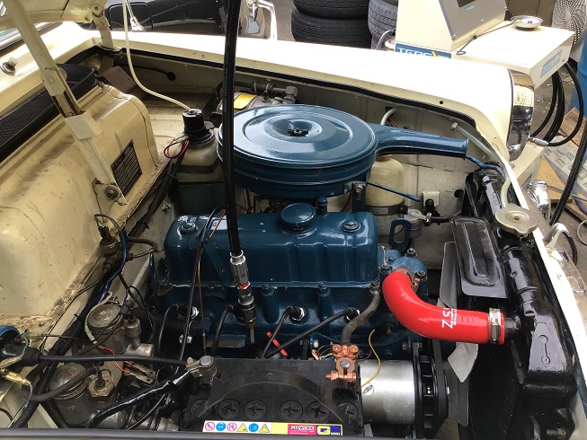 DATSUN ダットサン ブルーバード  整備 TEREXS エンジン内部洗浄 エンジンオイル交換