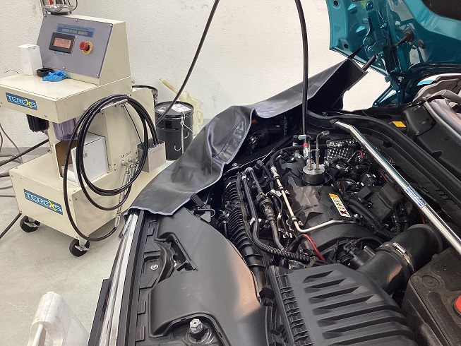 BMW MINI ミニクーパーS コンバーチブル F57 整備 TEREXS エンジン内部洗浄 オイル交換