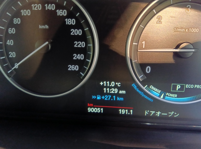 BMW X3 ディーゼル車のエンジンの内部洗浄って？  欧州ディーゼル車は常にエンジン内部を綺麗にしておくのが良し！BMW本来のパフォーマンスが蘇る！