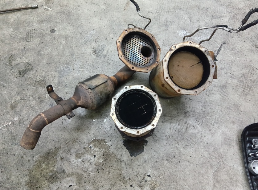 キャンター 積載車 DPF異常 P1421 P1422 (DPF 早期目詰まり) DPFの洗浄って可能？