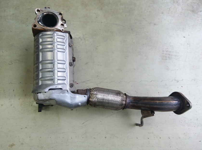 マツダ アテンザ DPFマフラー洗浄 DPFクリーニング 国産乗用車タイプ 55,000円(税込)~