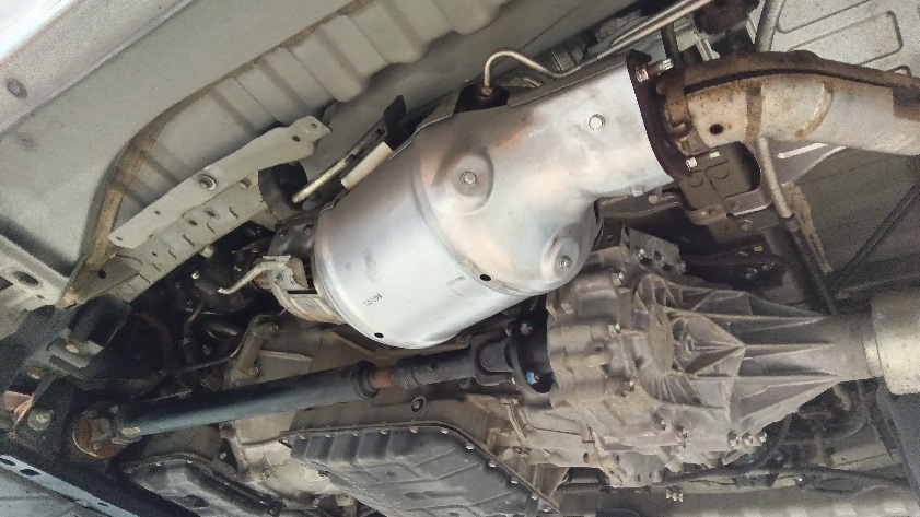 日産キャラバン NV350 E26 YD25 DPF 詰まり チェックランプ点灯 DPFランプ点滅 手動再生できない 強制PM燃焼 セレストケア DPF洗浄